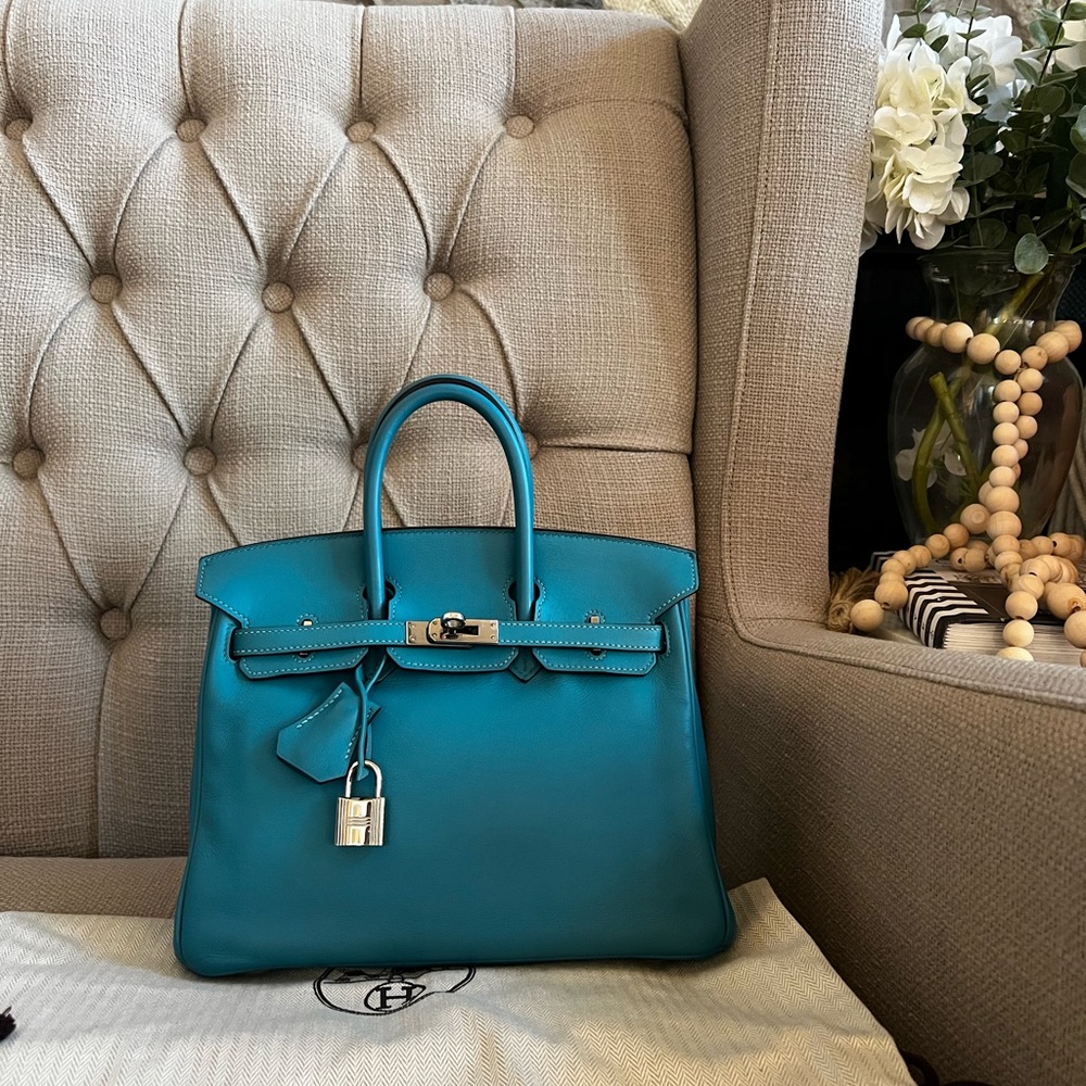 ❌SOLD❌Birkin 25 Bleu Paon Swift leather with PHW Stamp R Square (2014)